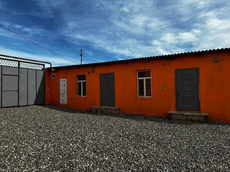 Obyekt - Novxanı q. - 300 m²