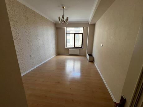3 otaqlı yeni tikili - Ağ şəhər q. - 115 m²