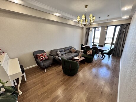 4 otaqlı yeni tikili - Yasamal q. - 121 m²