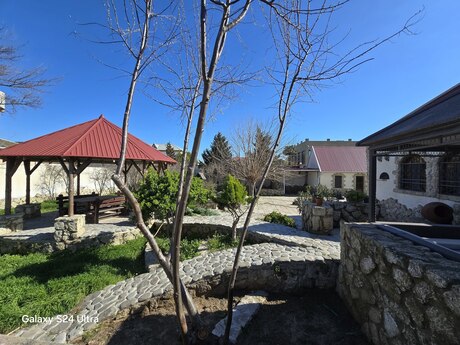 5 otaqlı həyət evi/bağ evi - Şağan q. - 300 m²