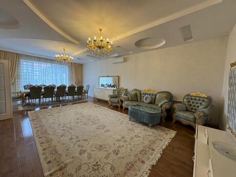 6 otaqlı həyət evi/bağ evi - Mərdəkan q. - 340 m²