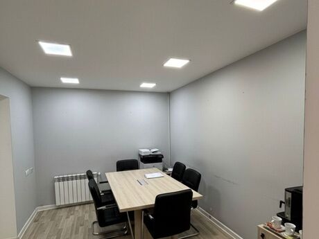 4 otaqlı ofis - Xətai r. - 160 m²