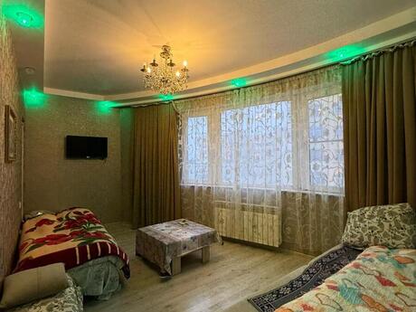 Elan №6042167 - Bakı, Yeni Yasamal q., 2 otaqlı, 70 m², 15/18 mərtəbə