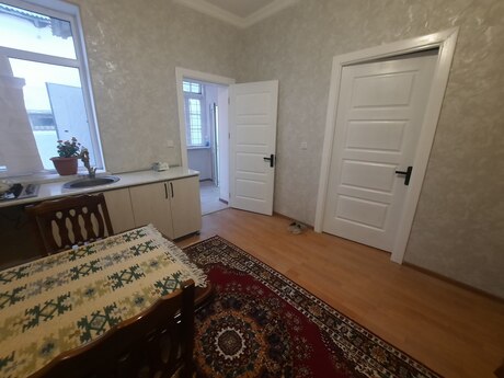 2 otaqlı həyət evi/bağ evi - Bayıl q. - 45 m²