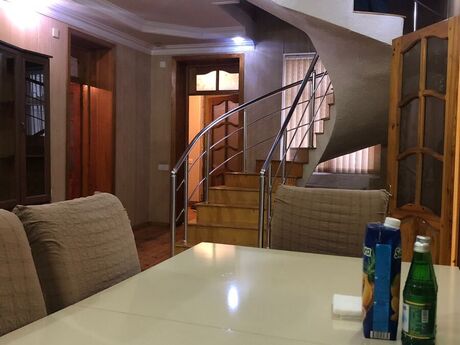 5 otaqlı həyət evi/bağ evi - Mehdiabad q. - 145 m²