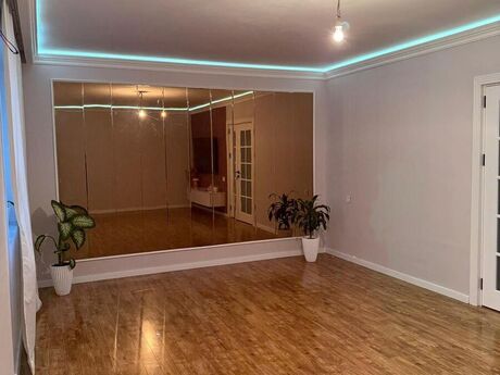 Elan №6042256 - Bakı, Xalqlar Dostluğu m., 5 otaqlı, 130 m², 3/9 mərtəbə