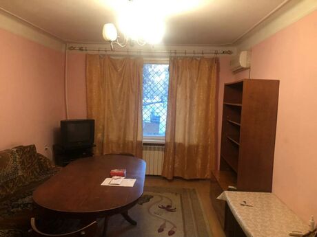 1 otaqlı köhnə tikili - Nəriman Nərimanov m. - 43 m²