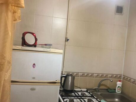 1 otaqlı köhnə tikili - Nəriman Nərimanov m. - 43 m²