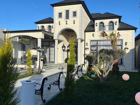 5 otaqlı həyət evi/bağ evi - Mərdəkan q. - 240 m²