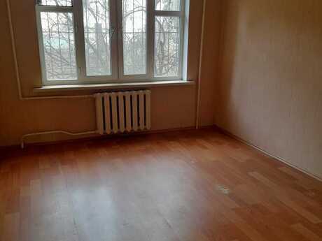 3 otaqlı köhnə tikili - Əhmədli q. - 70 m²
