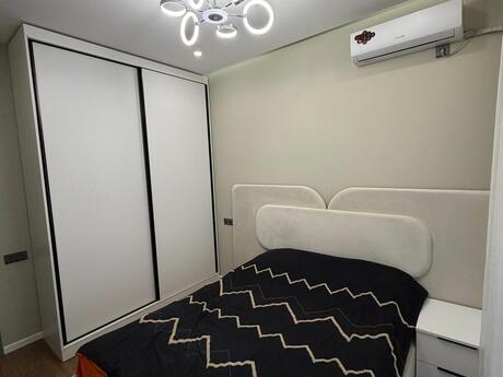 2 otaqlı yeni tikili - Avtovağzal m. - 72 m²