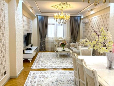 4 otaqlı yeni tikili - Əhmədli m. - 165 m²