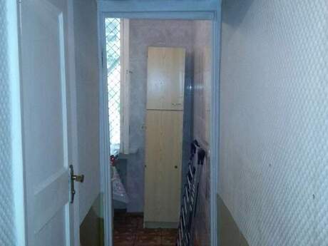 1 otaqlı köhnə tikili - 28 May m. - 30 m²