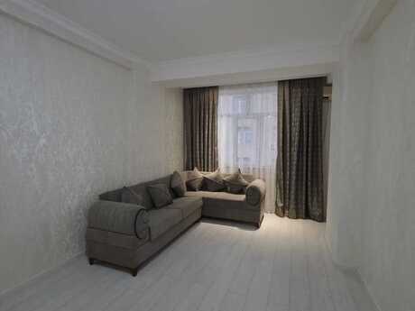 Elan №6042533 - Bakı, Həzi Aslanov m., 2 otaqlı, 70 m², 4/17 mərtəbə