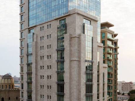 5-комн. новостройка - м. Ичеришехер - 359 м²