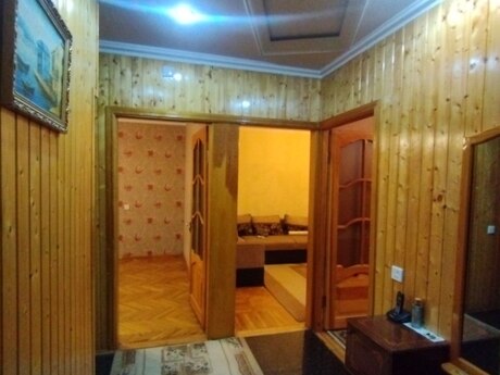 4 otaqlı köhnə tikili - Nəsimi m. - 100 m²