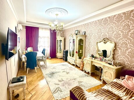 Elan №6042613 - Bakı, Neftçilər m., 3 otaqlı, 70 m², 17/18 mərtəbə