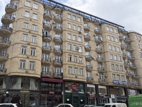 Elan №6042863 - Bakı, 8 Noyabr m., 3 otaqlı, 150 m², 8/10 mərtəbə