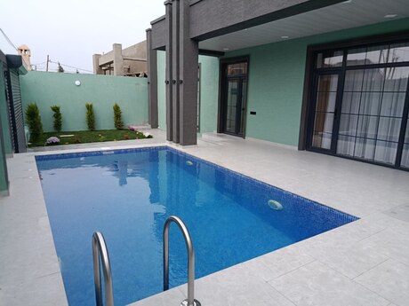 4 otaqlı həyət evi/bağ evi - Şüvəlan q. - 160 m²