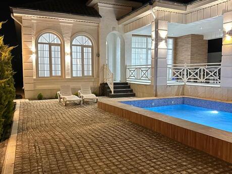 4 otaqlı həyət evi/bağ evi - Nardaran q. - 200 m²
