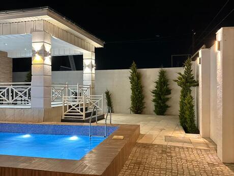 4 otaqlı həyət evi/bağ evi - Nardaran q. - 200 m²