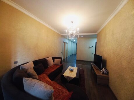 4-комн. вторичка - м. Азадлыг проспекти - 110 м²