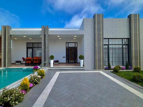 4 otaqlı həyət evi/bağ evi - Şüvəlan q. - 190 m²
