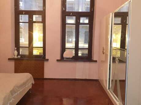 4 otaqlı mənzil, 105 m², Sahil: 370 000 ₼ 5