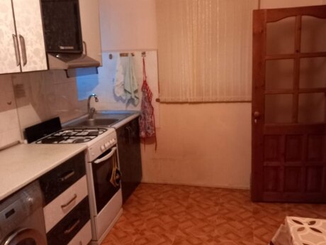 3 otaqlı həyət evi/bağ evi - 28 May m. - 75 m²