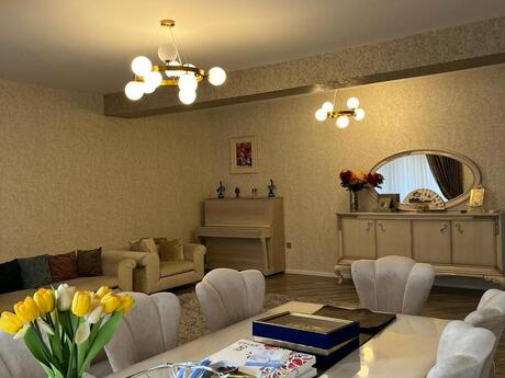 4 otaqlı yeni tikili - Nəsimi r. - 228 m²