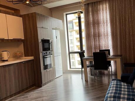 4 otaqlı yeni tikili - Nəsimi r. - 228 m²