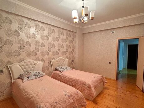 5 otaqlı yeni tikili - Əhmədli m. - 160 m²