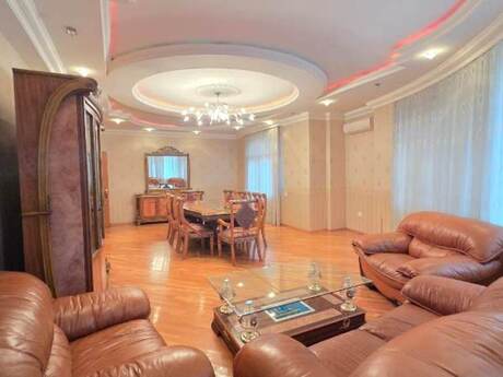 3 otaqlı yeni tikili - 20 Yanvar m. - 133 m²
