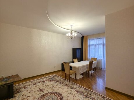 Объявление №6043176 - Баку, м. Элмляр Академиясы, 3-комн., 120 м², 8/18 этаж