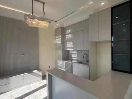 4 otaqlı yeni tikili - Ağ şəhər q. - 121 m²