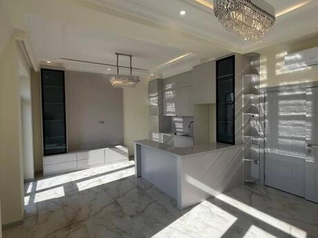 4 otaqlı yeni tikili - Ağ şəhər q. - 121 m²