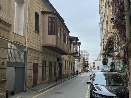 Объявление №6041190 - Баку, м. Сахил, 5-комн., 210 м²