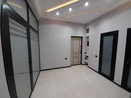 7 otaqlı ofis - 8 Noyabr m. - 250 m²