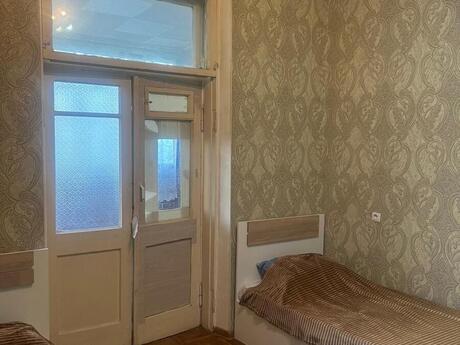 Elan №6043548 - Bakı, Nəriman Nərimanov m., 3 otaqlı, 85 m², 4/5 mərtəbə