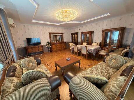 Объявление №6043309 - Баку, м. Нариман Нариманов, 3-комн., 160 м², 6/18 этаж