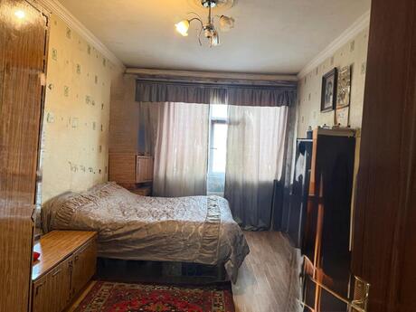 4 otaqlı köhnə tikili - Memar Əcəmi m. - 90 m²