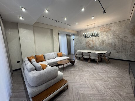3 otaqlı yeni tikili - Nəriman Nərimanov m. - 145 m²