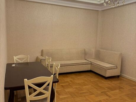 Объявление №6043412 - Баку, м. Халглар Достлугу, 2-комн., 90 м², 15/16 этаж