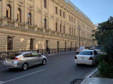 4-комнатная квартира, 115 м², İçəri Şəhər: 499 000 ₼ 2