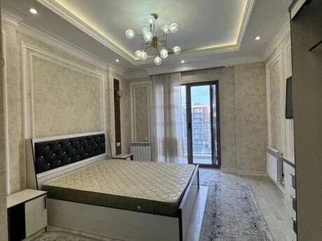 2 otaqlı yeni tikili - 8 Noyabr m. - 110 m²