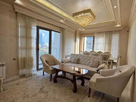 2 otaqlı yeni tikili - 8 Noyabr m. - 110 m²