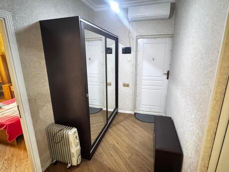 2 otaqlı köhnə tikili - Həzi Aslanov m. - 70 m²
