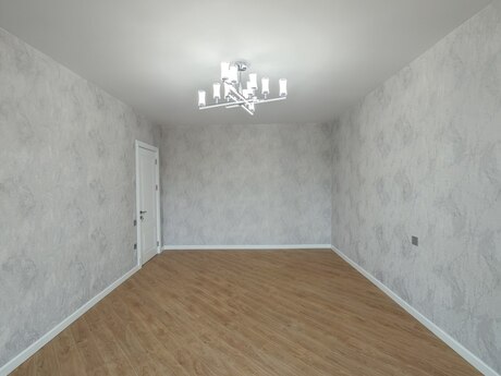 3 otaqlı köhnə tikili - Bakıxanov q. - 85 m²