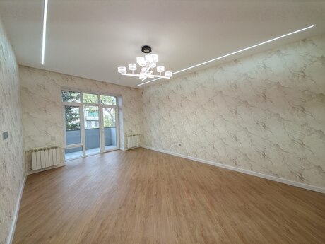 3 otaqlı köhnə tikili - Bakıxanov q. - 85 m²