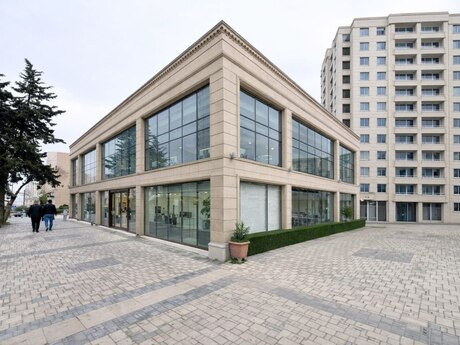 Obyekt - Elmlər Akademiyası m. - 390 m²